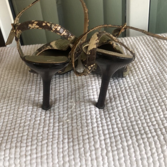 Guess Slingback shoes. - Picture 3 of 4
